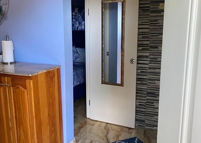 Montego Bay, Ironshore Luxury Blue *