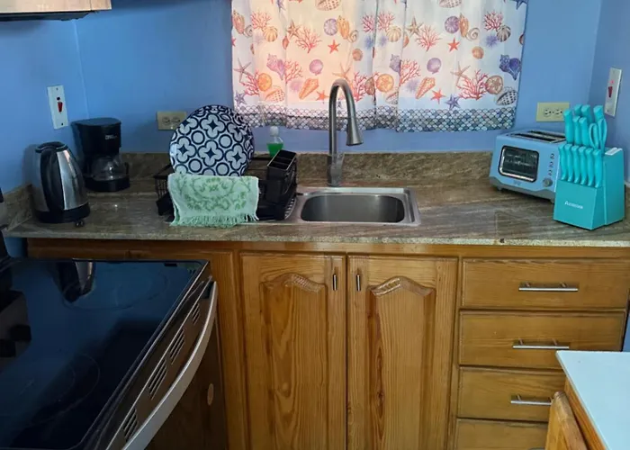 Montego Bay, Ironshore Luxury Blue Apartment *