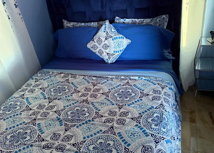 Apartment Montego Bay, Ironshore Luxury Blue *